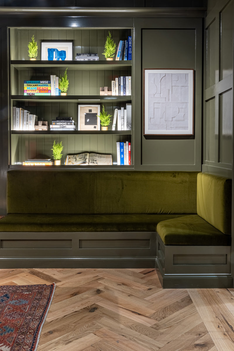 Boston - Cozy Corner in store 