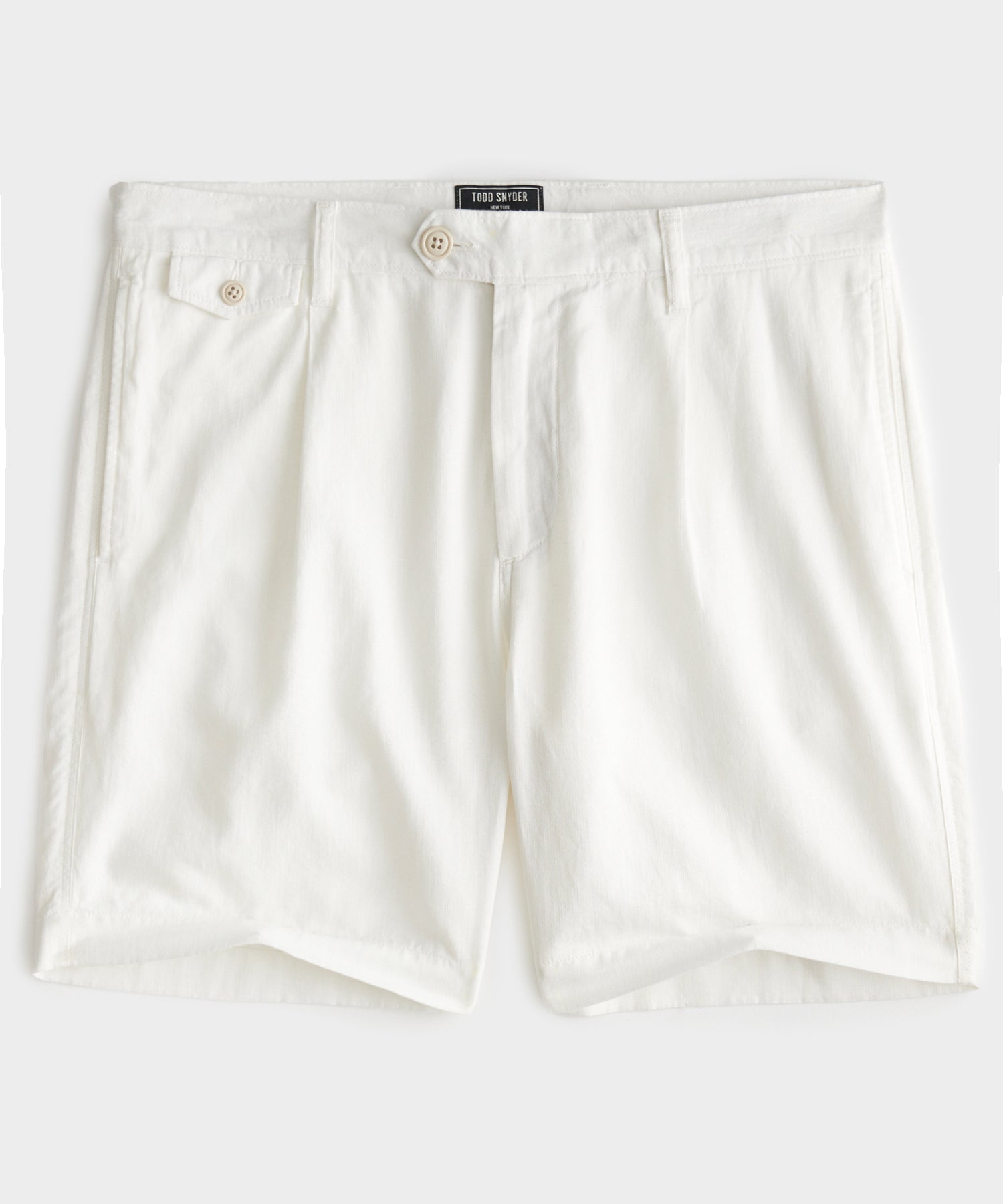7" Pleated Hudson Short in White