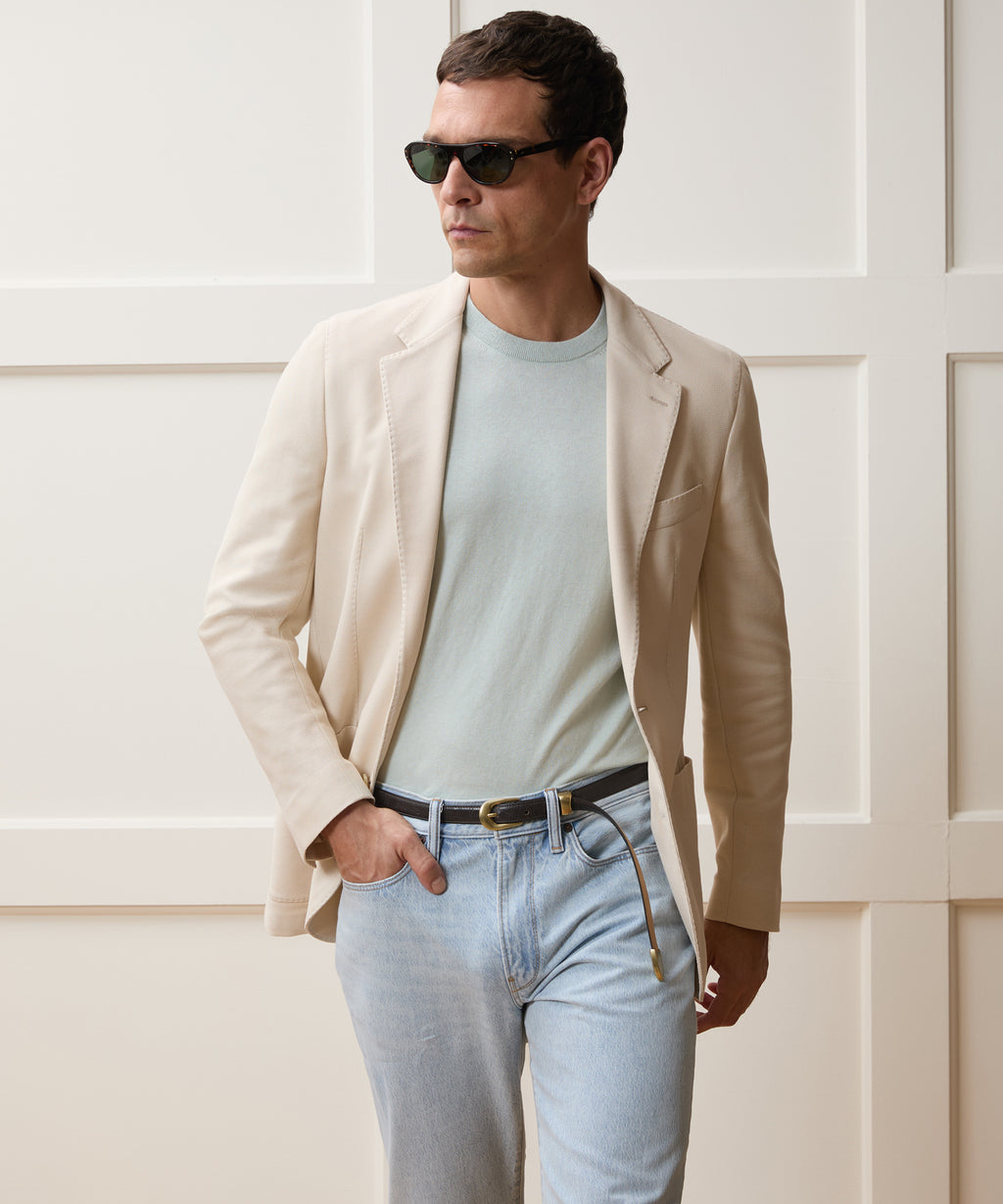 Model wearing the Todd Snyder Italian Knit Sport Coat in Birch.