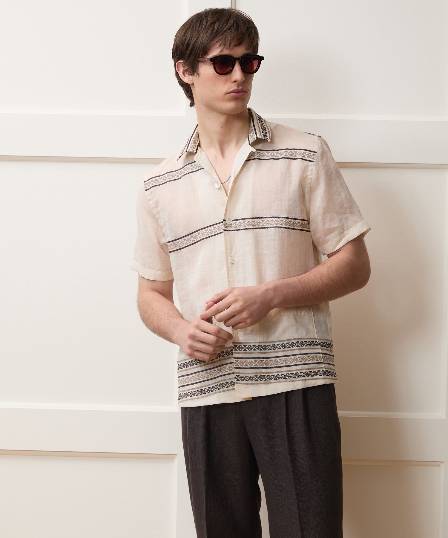 Embroidered Guayabera Shirt in Cream Embroidery – Todd Snyder