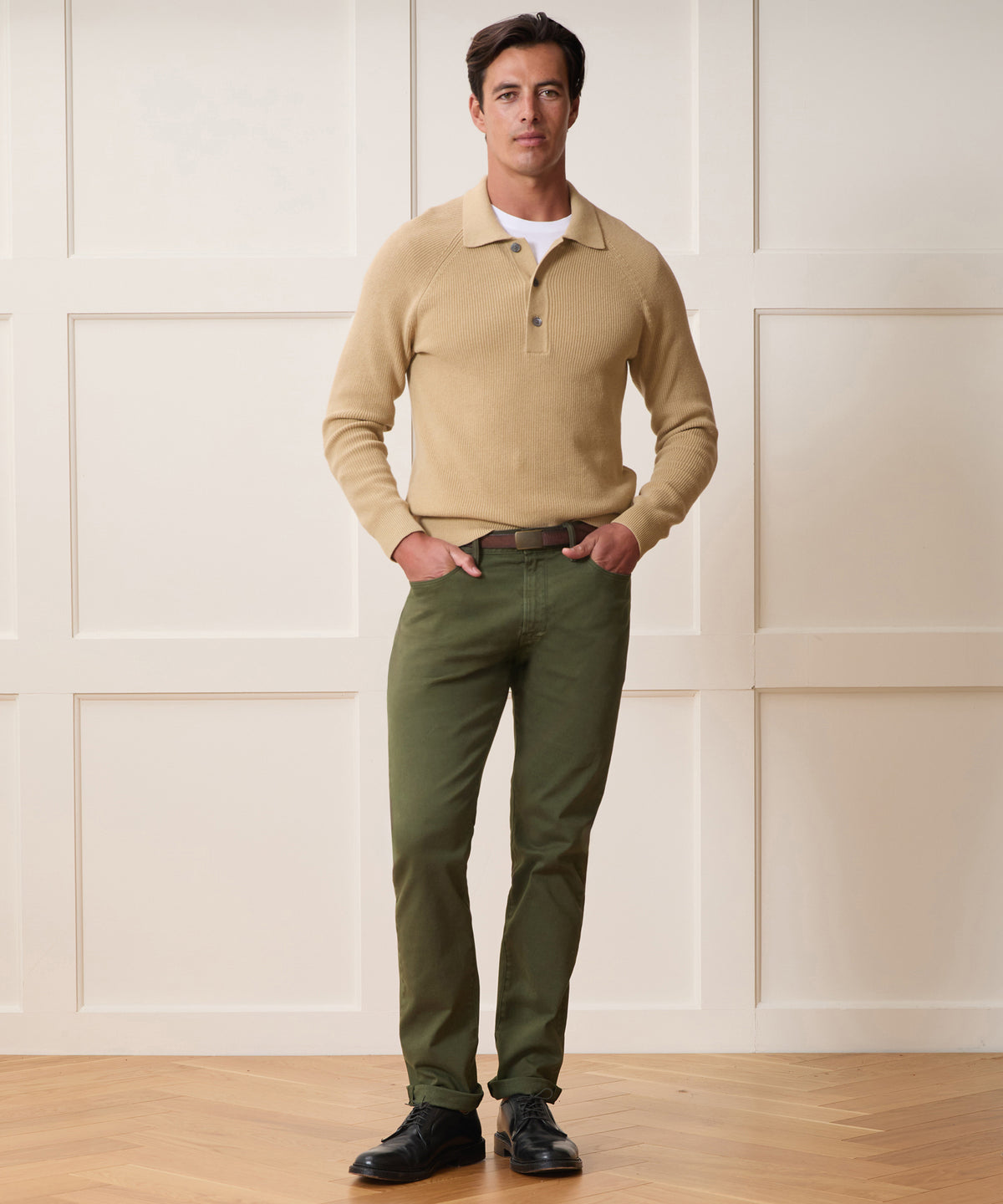 Slim Fit 5-Pocket Chino