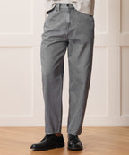 Relaxed Barrel Jean in Grey