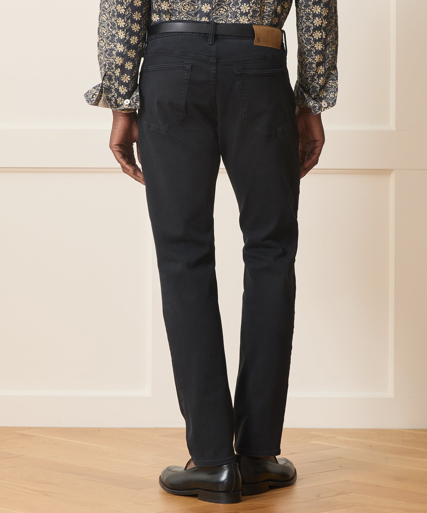 Vintage Straight Garment-Dyed 5-Pocket Chino in Black – Todd Snyder