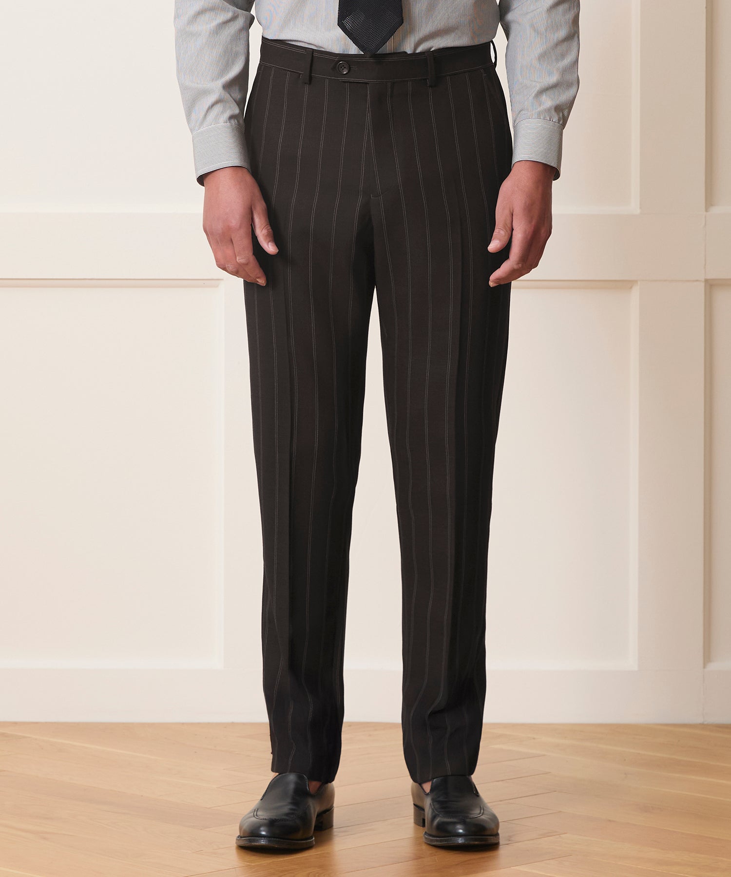 Italian Lightweight Sutton Suit
