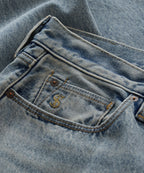 Straight Fit Jean in Light Indigo