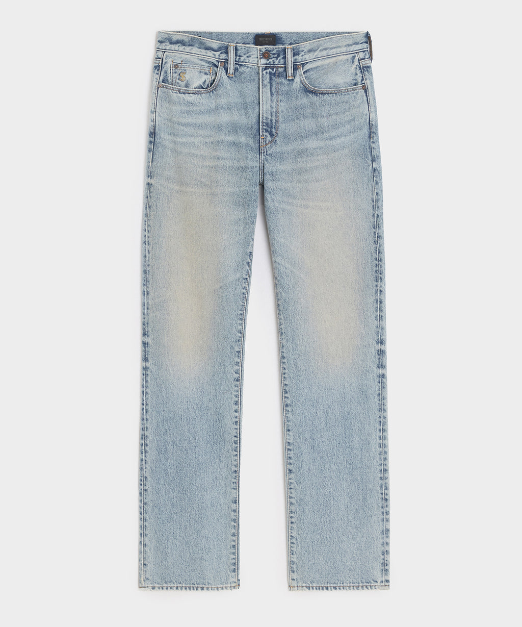 Straight Fit Jean in Light Indigo