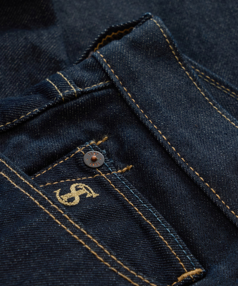 Straight Fit Jean in Indigo Rinse