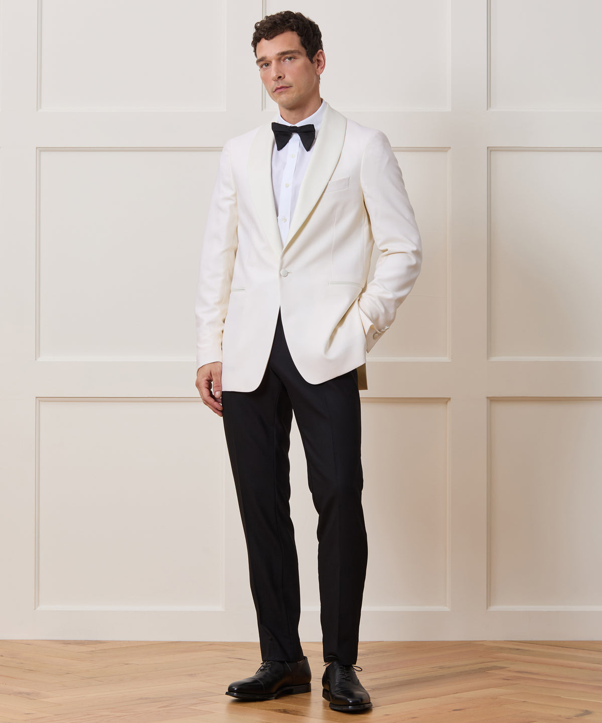 Slim Italian Wool Shawl Tuxedo