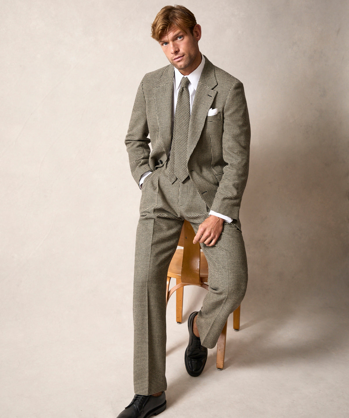 Italian Flannel Wythe Jacket in Cream Houndstooth