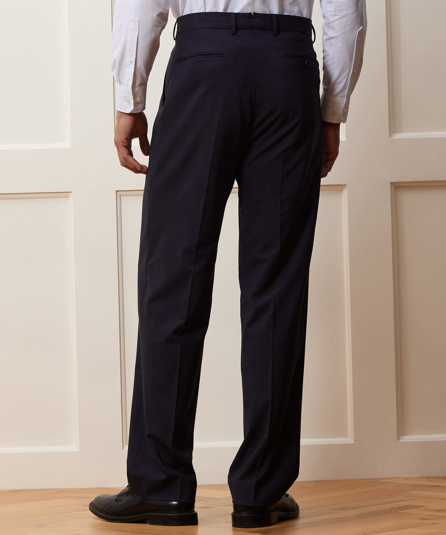 Italian Gabardine Wythe Trouser in Navy – Todd Snyder