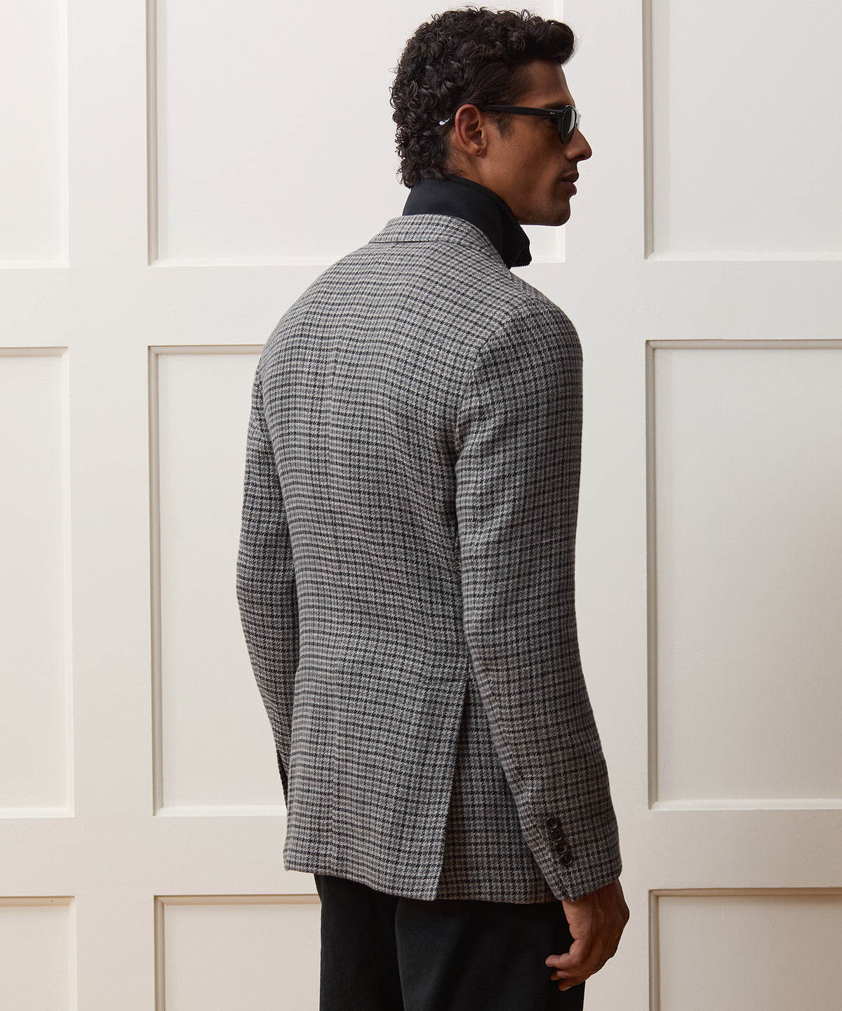 Italian Linen Houndstooth Sport Coat