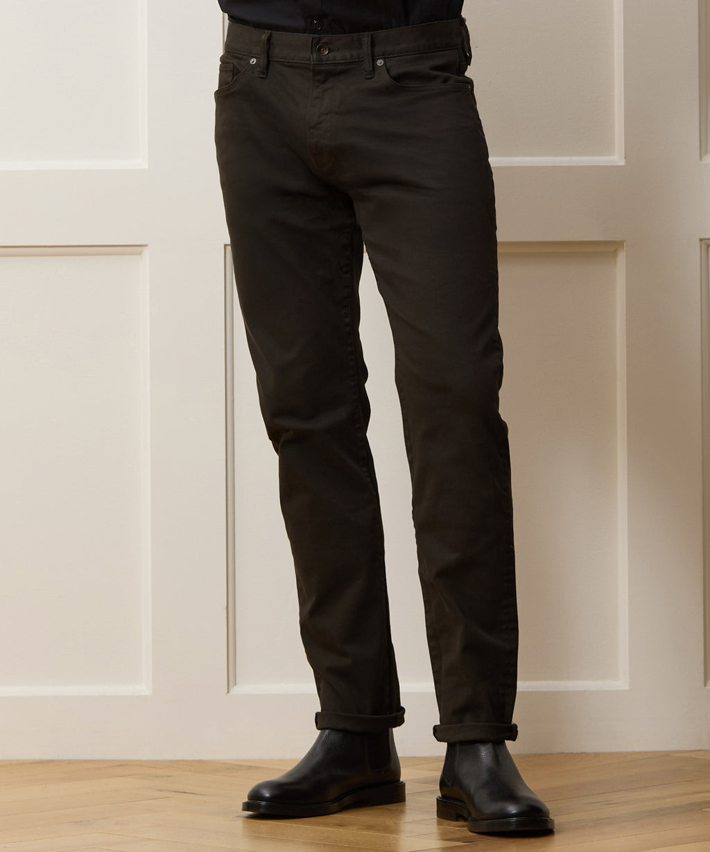 Slim Fit 5-Pocket Chino