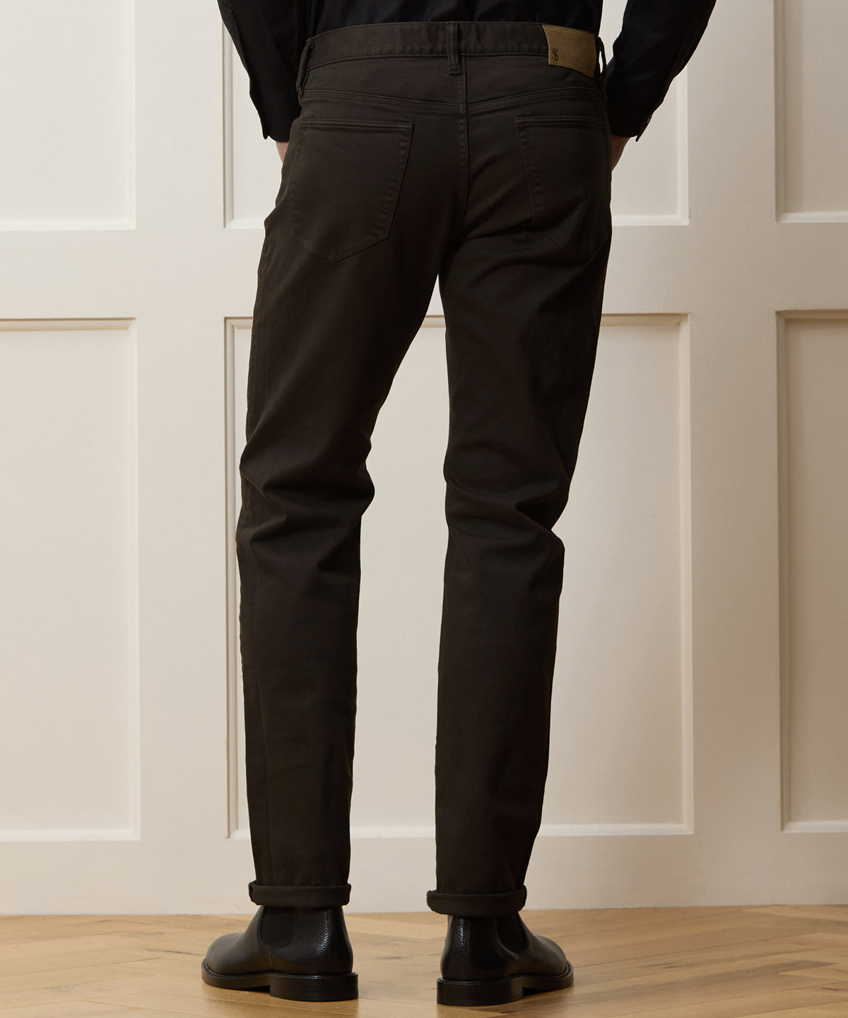 Slim Fit 5-Pocket Chino