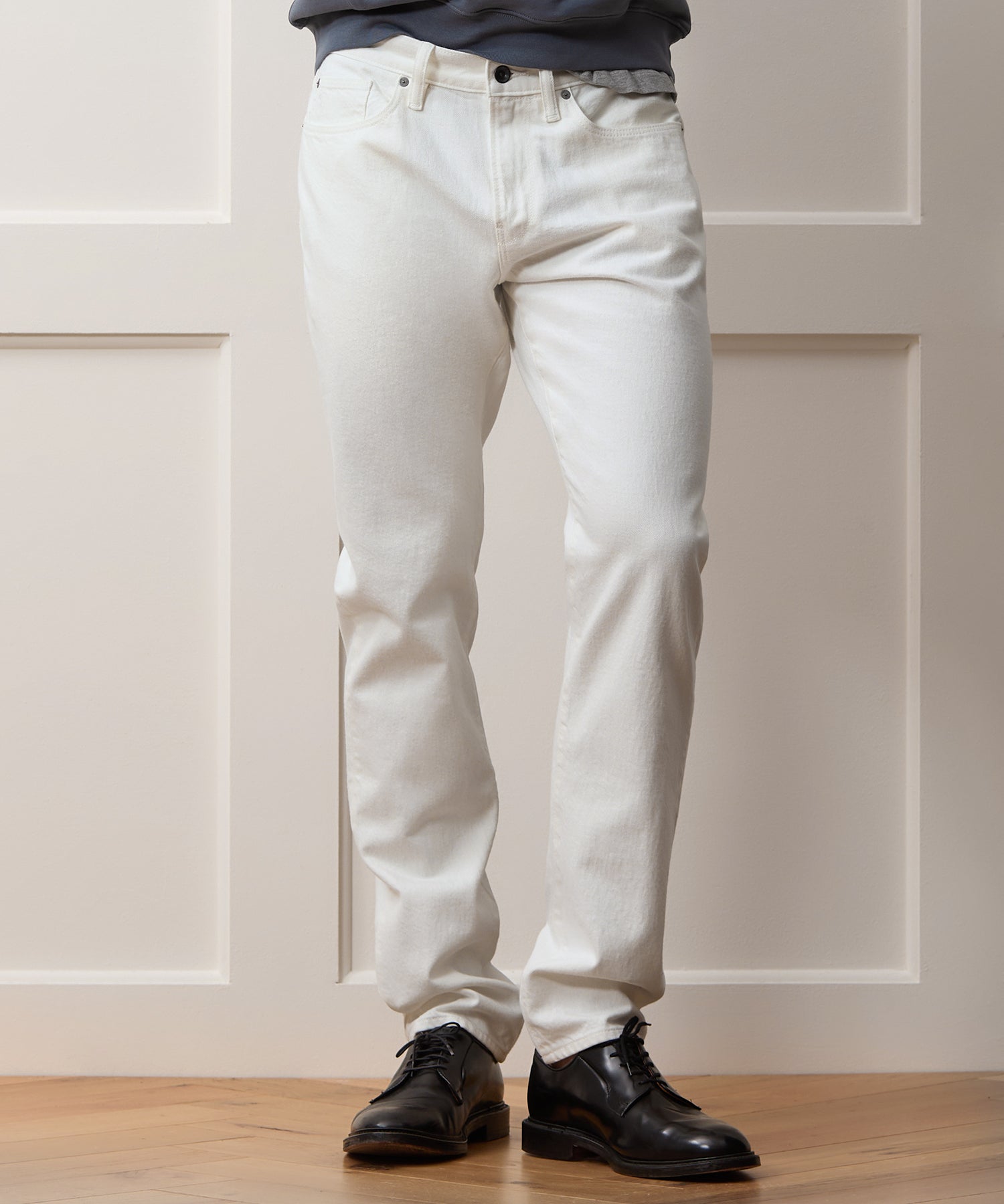Slim Fit Jean in White in White – Todd Snyder