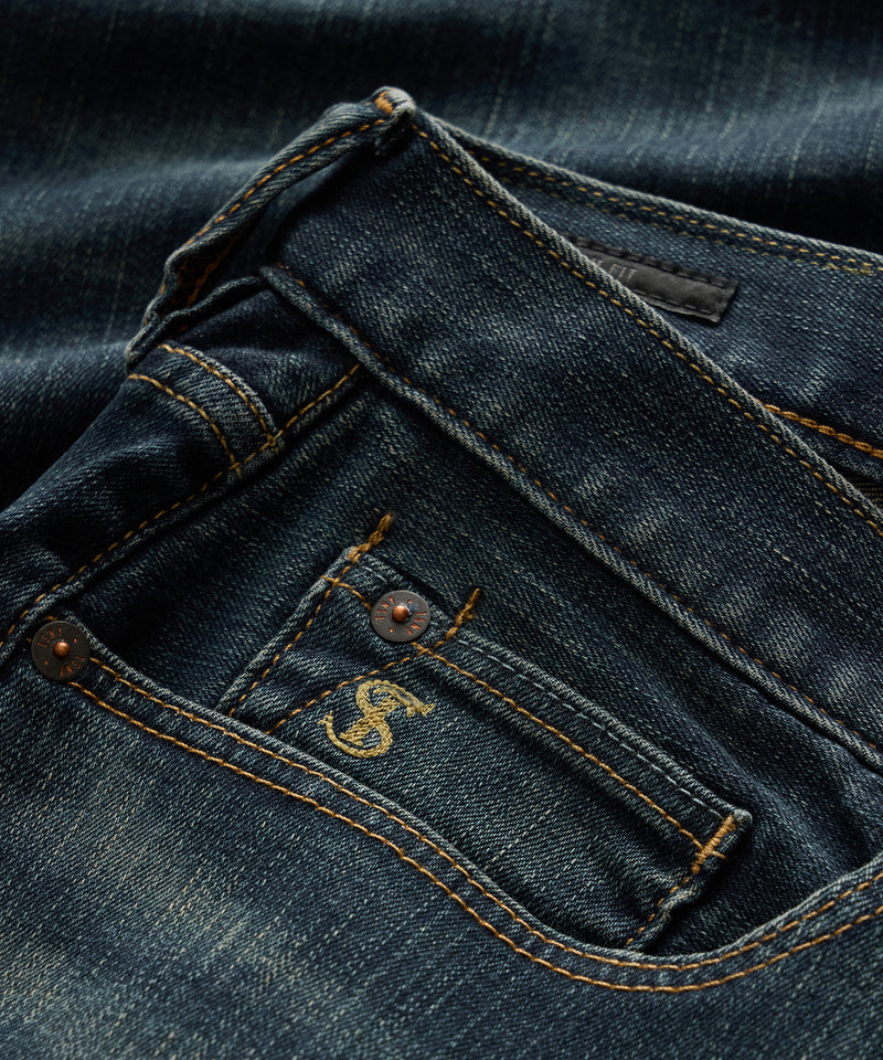 Slim Fit Jean in Slub Worn Wash