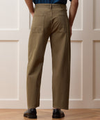 Relaxed Barrel Jean in Brown
