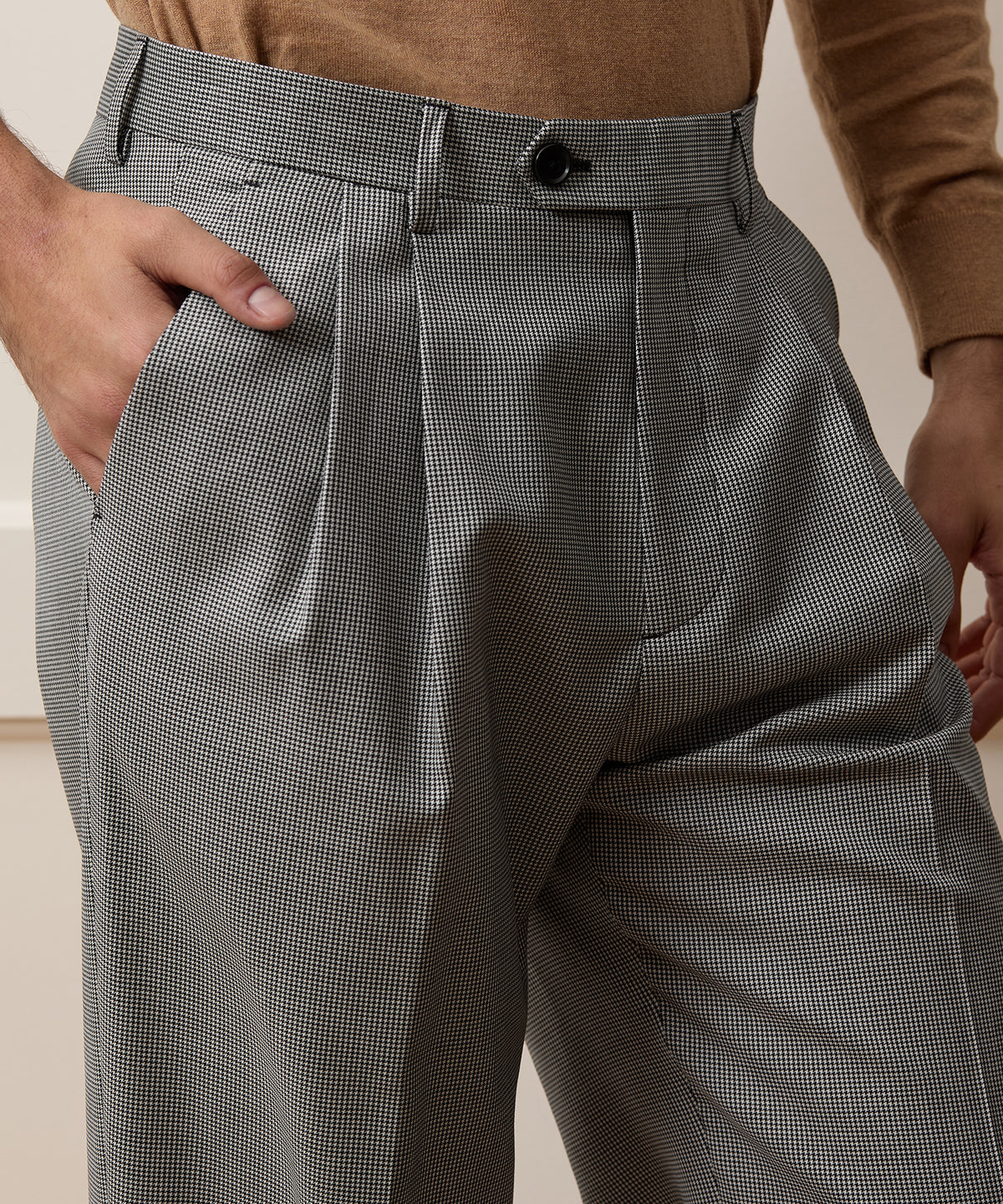 Italian Wool Houndstooth Wythe Trouser