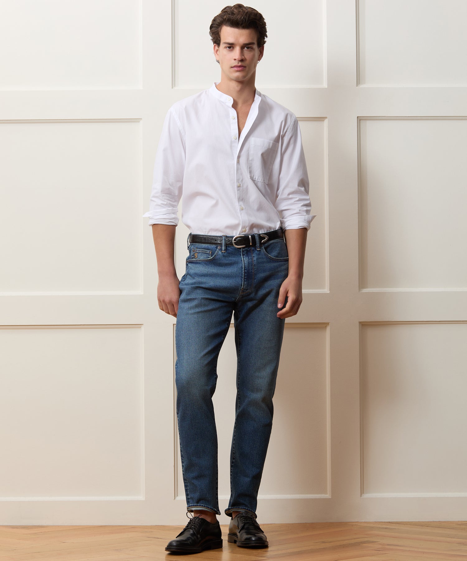 Poplin Band Collar Big Shirt in White – Todd Snyder