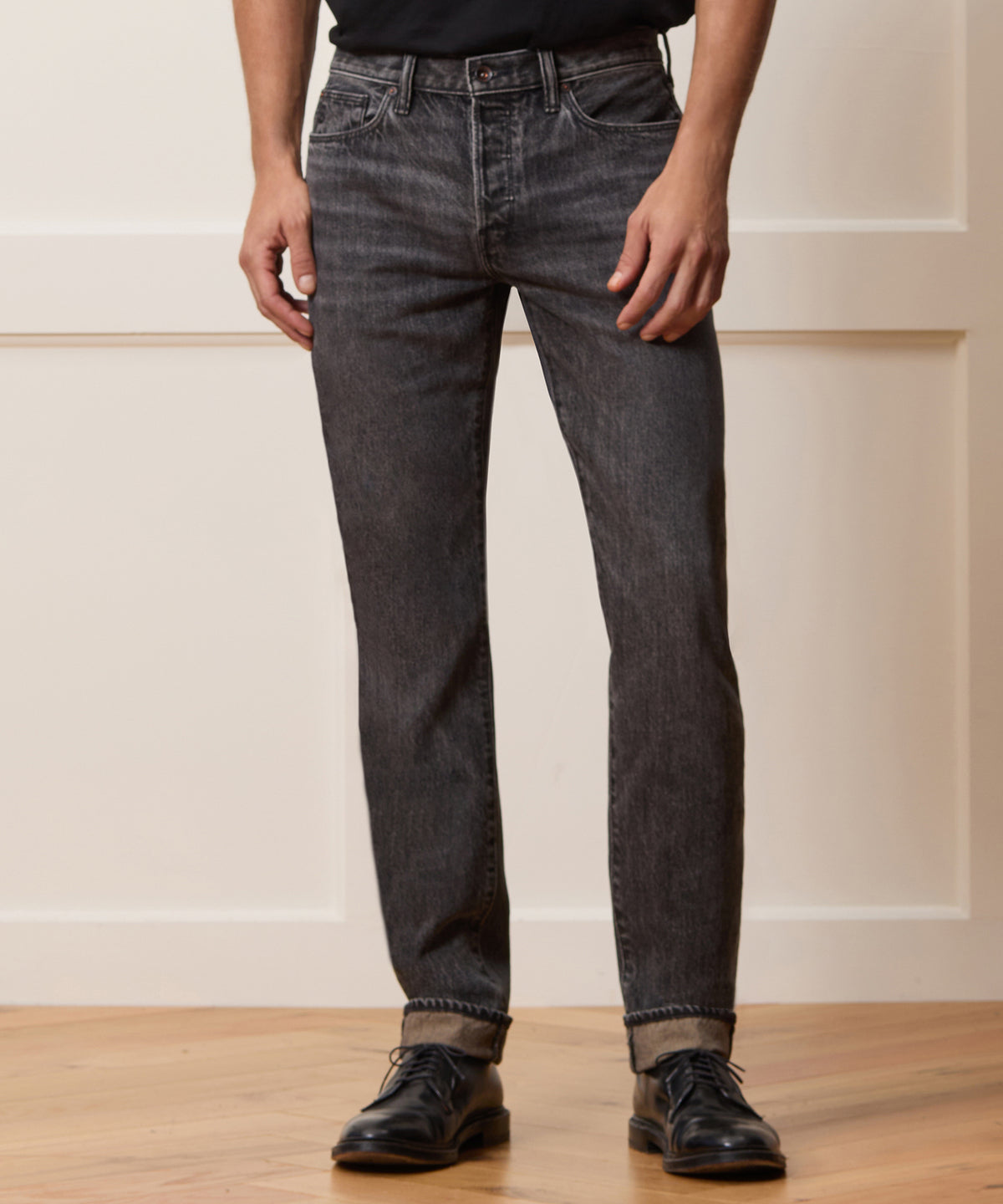 Slim Selvedge Jean in Charcoal