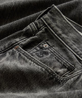 Straight Fit Jean in Charcoal
