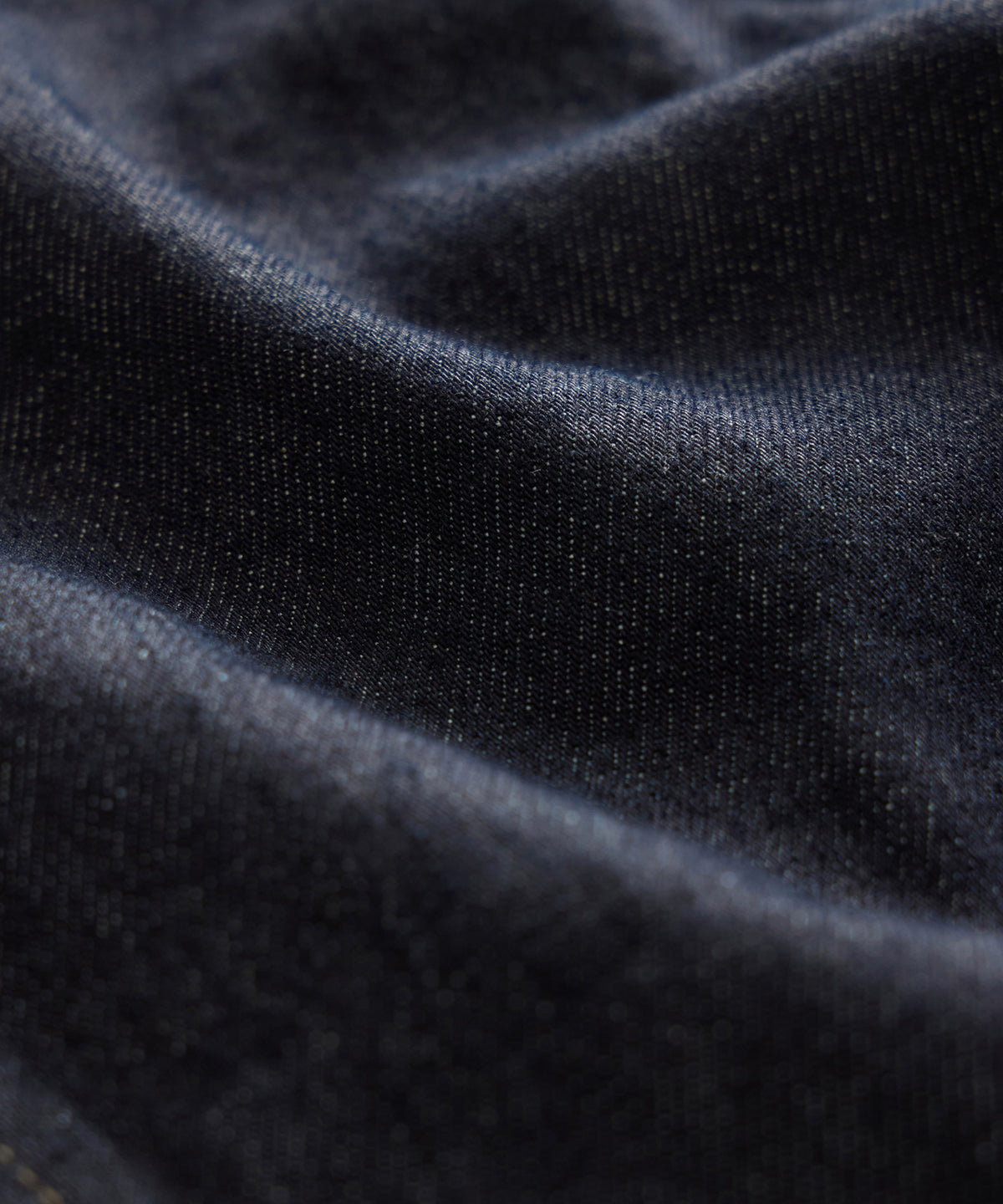 Relaxed Barrel Jean in Indigo Rinse