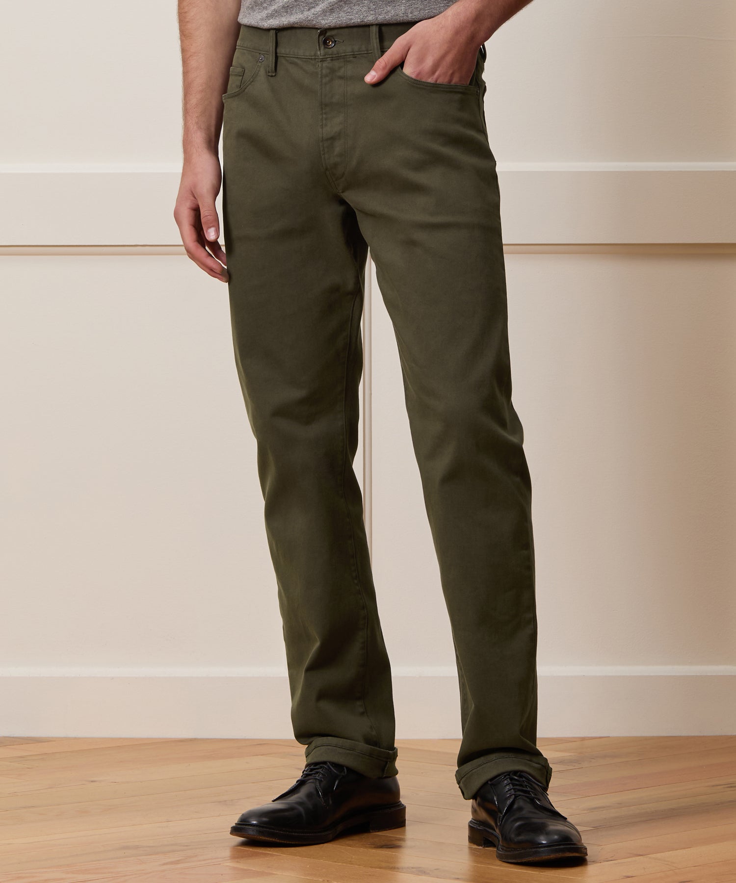 Vintage Straight Garment-Dyed 5-Pocket Chino in Olive Vine – Todd
