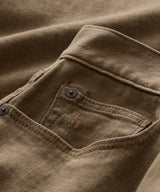 Relaxed 5-Pocket Pleated Jean in Light Brown