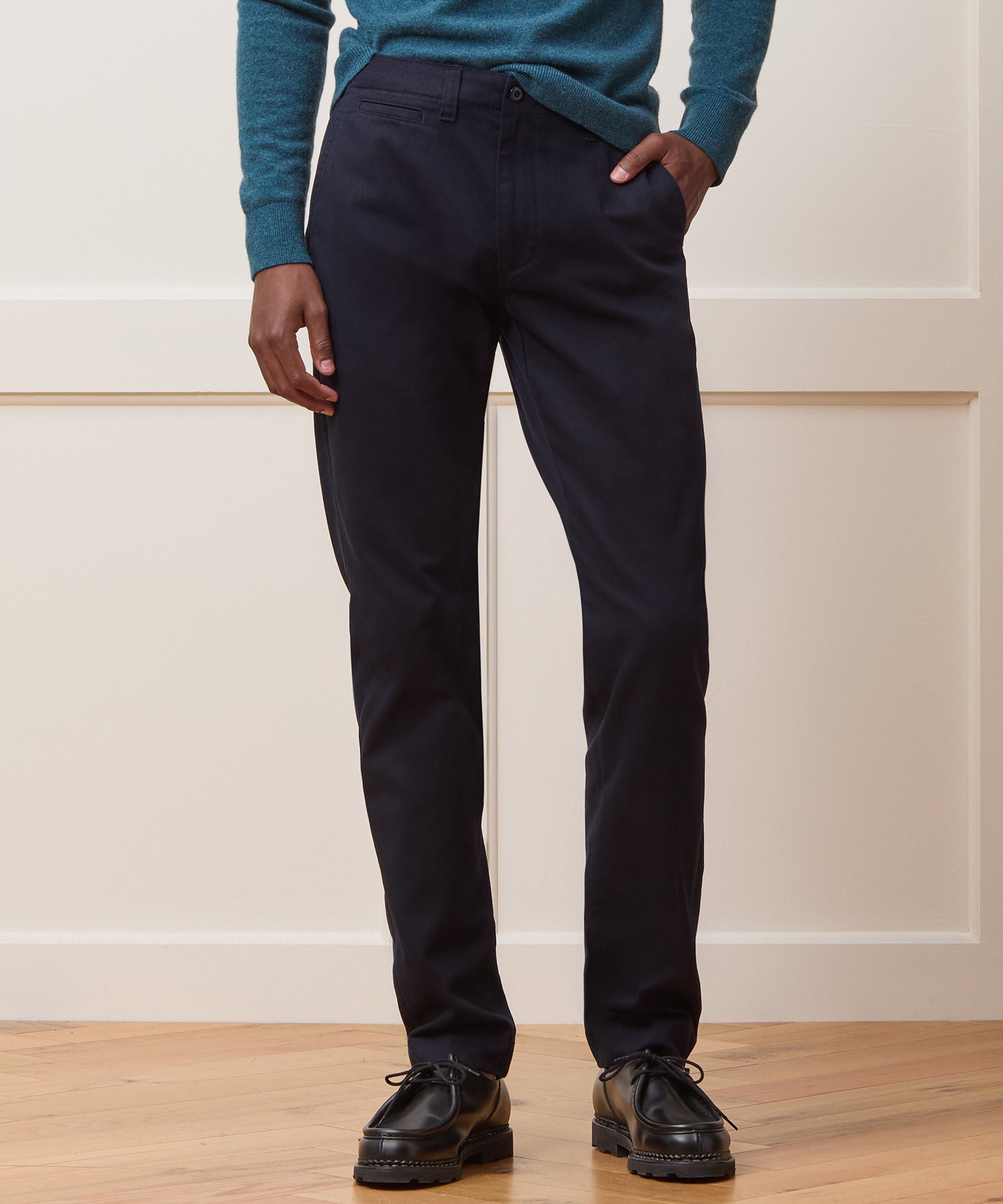 FW25_SEPT_PA060676_CLASSIC_NAV