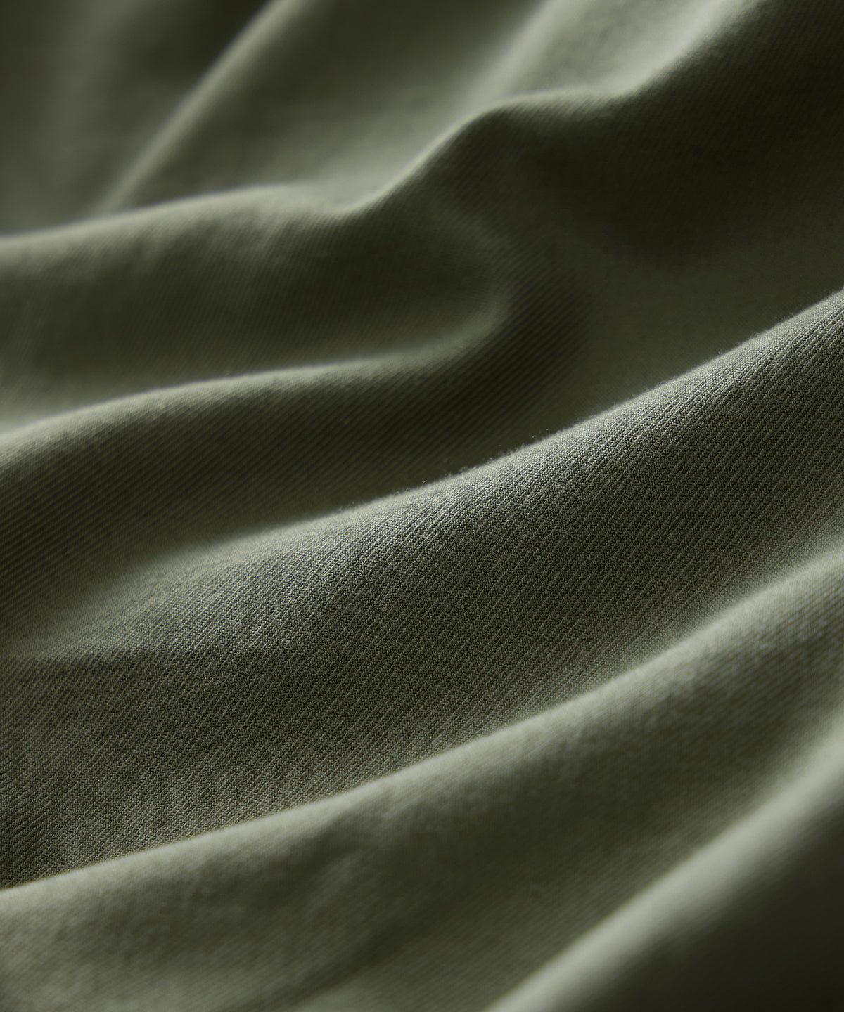 Cotton Twill Long Point Collar Shirt