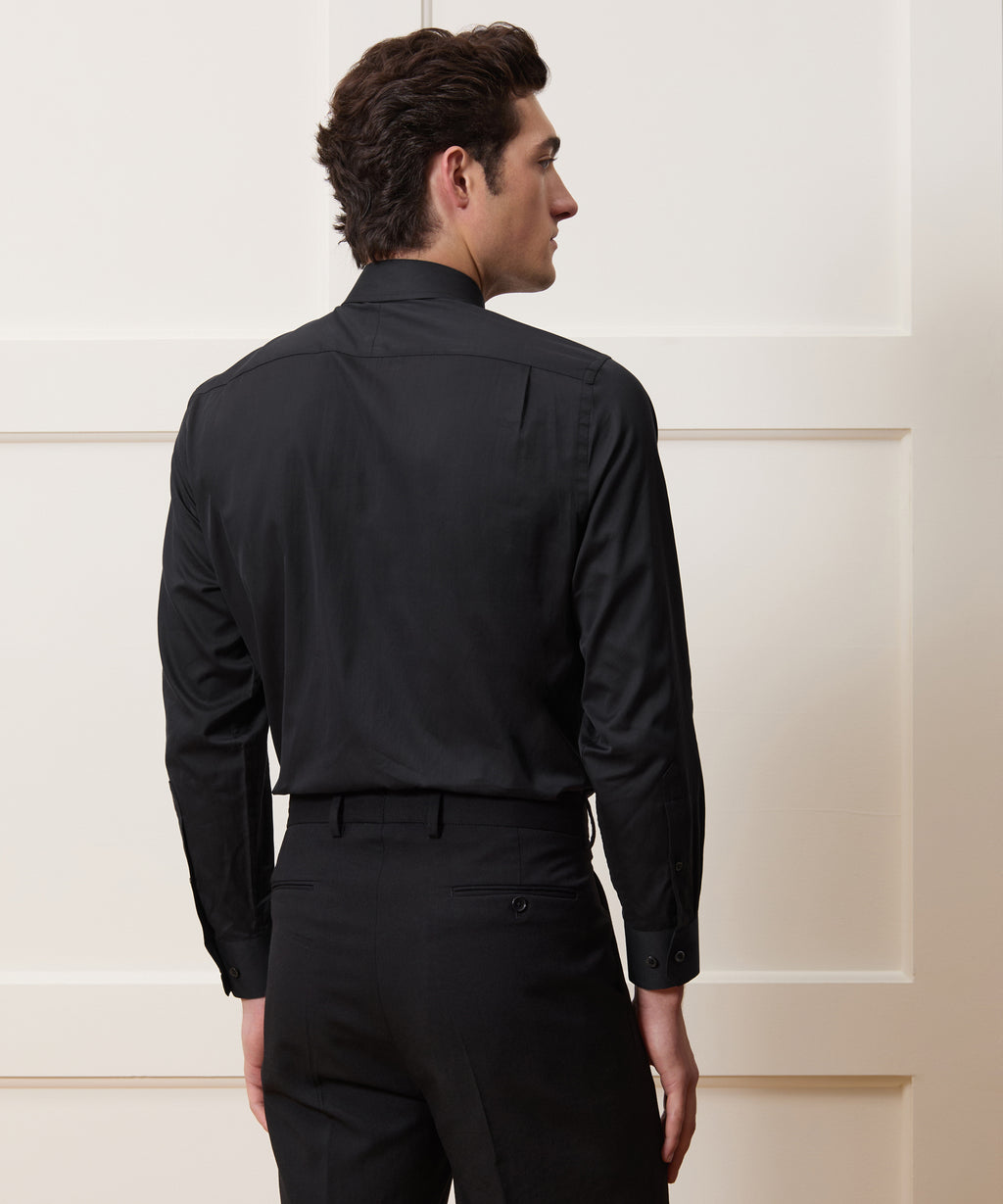 Men's Slim Cotton-Silk Spread Collar Dress Shirt in Black, Size 15.5
