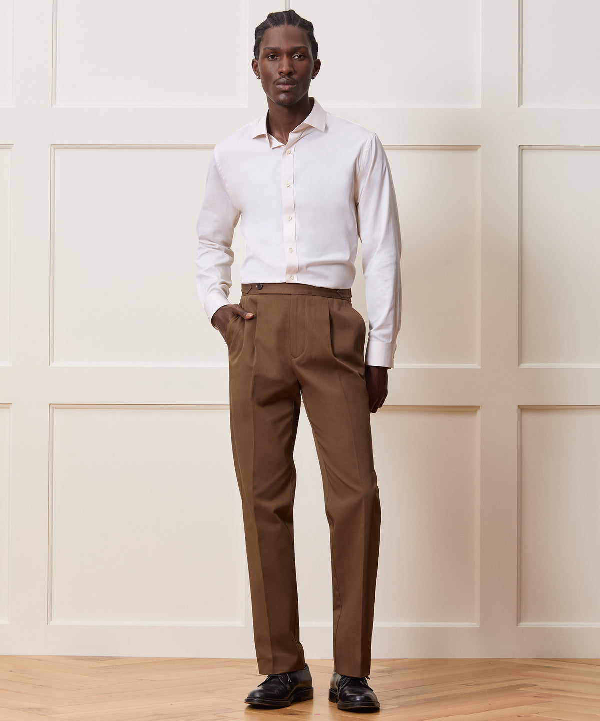 Slim Cotton-Silk Spread Collar Dress Shirt