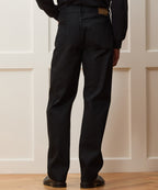 Relaxed Rigid Selvedge Pleated Jean in Black