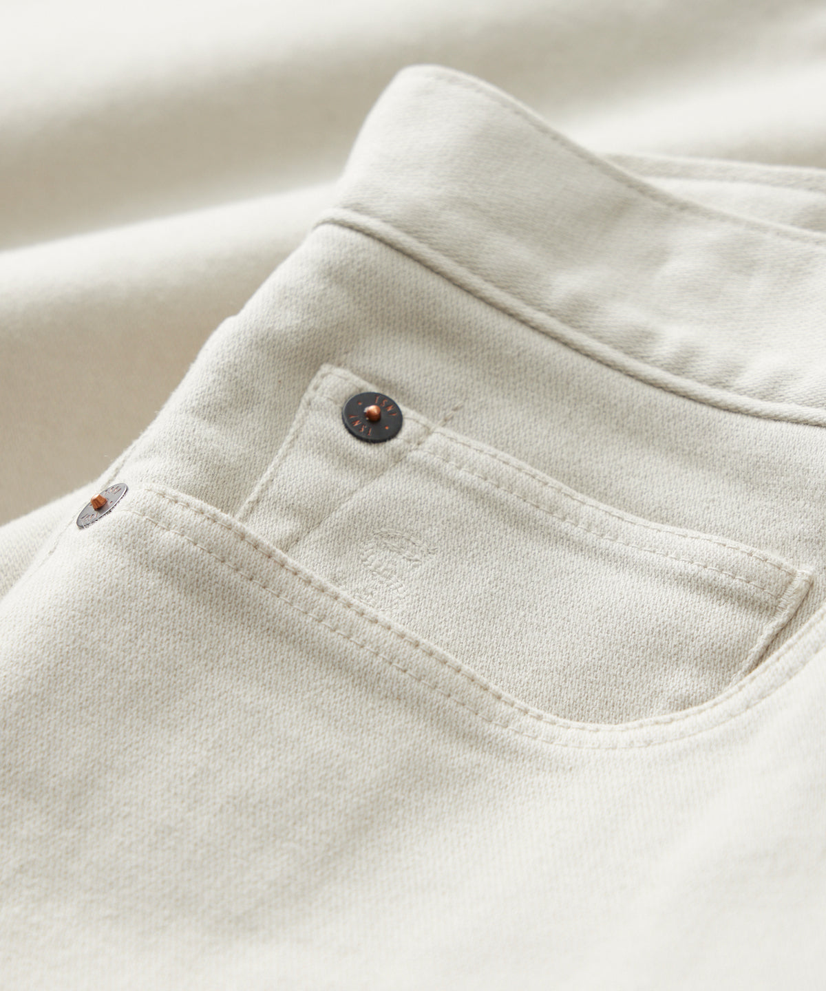 Slim Fit 5-Pocket Chino