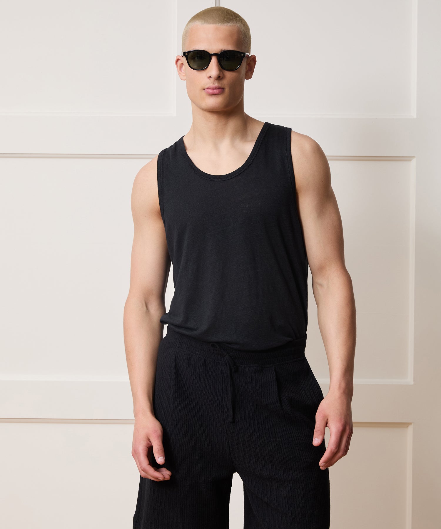 Linen Tank Top in Blacktop – Todd Snyder