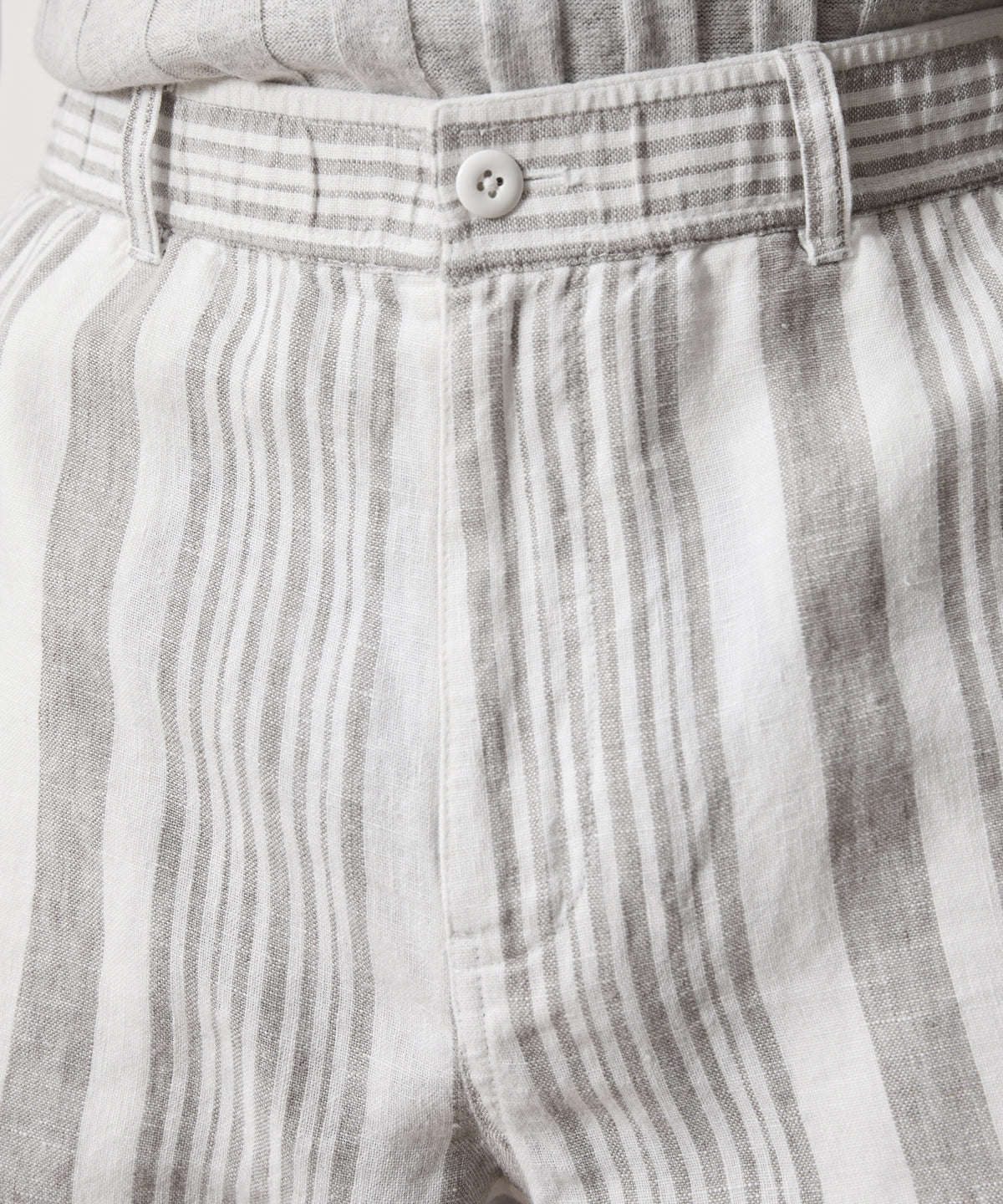 5" Linen Beachcomber Short