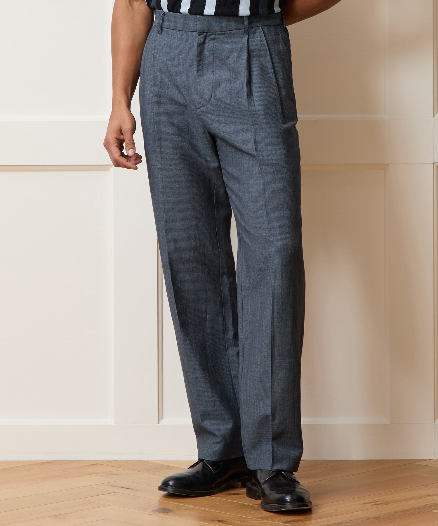 Linen-Wool Officer Trouser in Light Blue Stripe – Todd Snyder