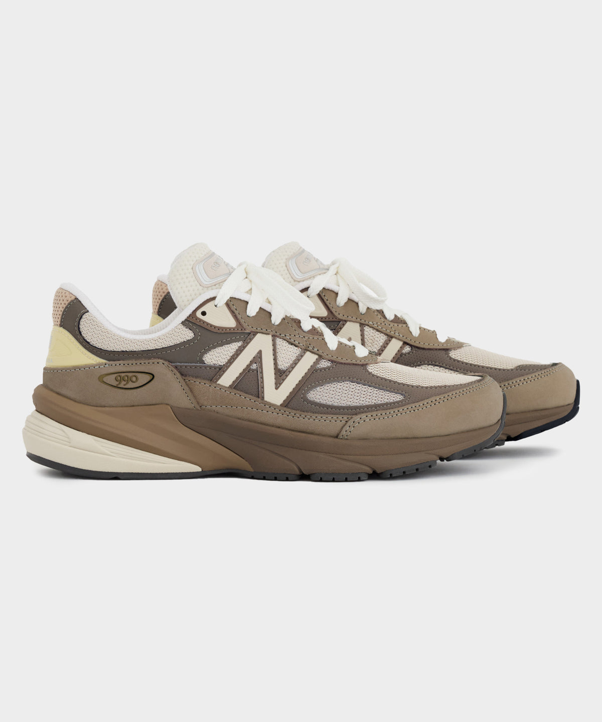 New Balance U990v6 Sneaker