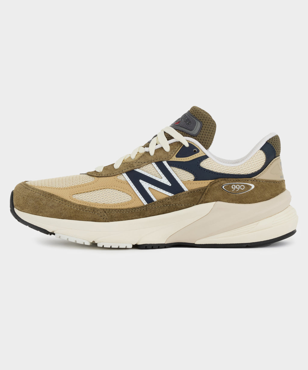 New Balance Made in USA U990v6 Sneaker