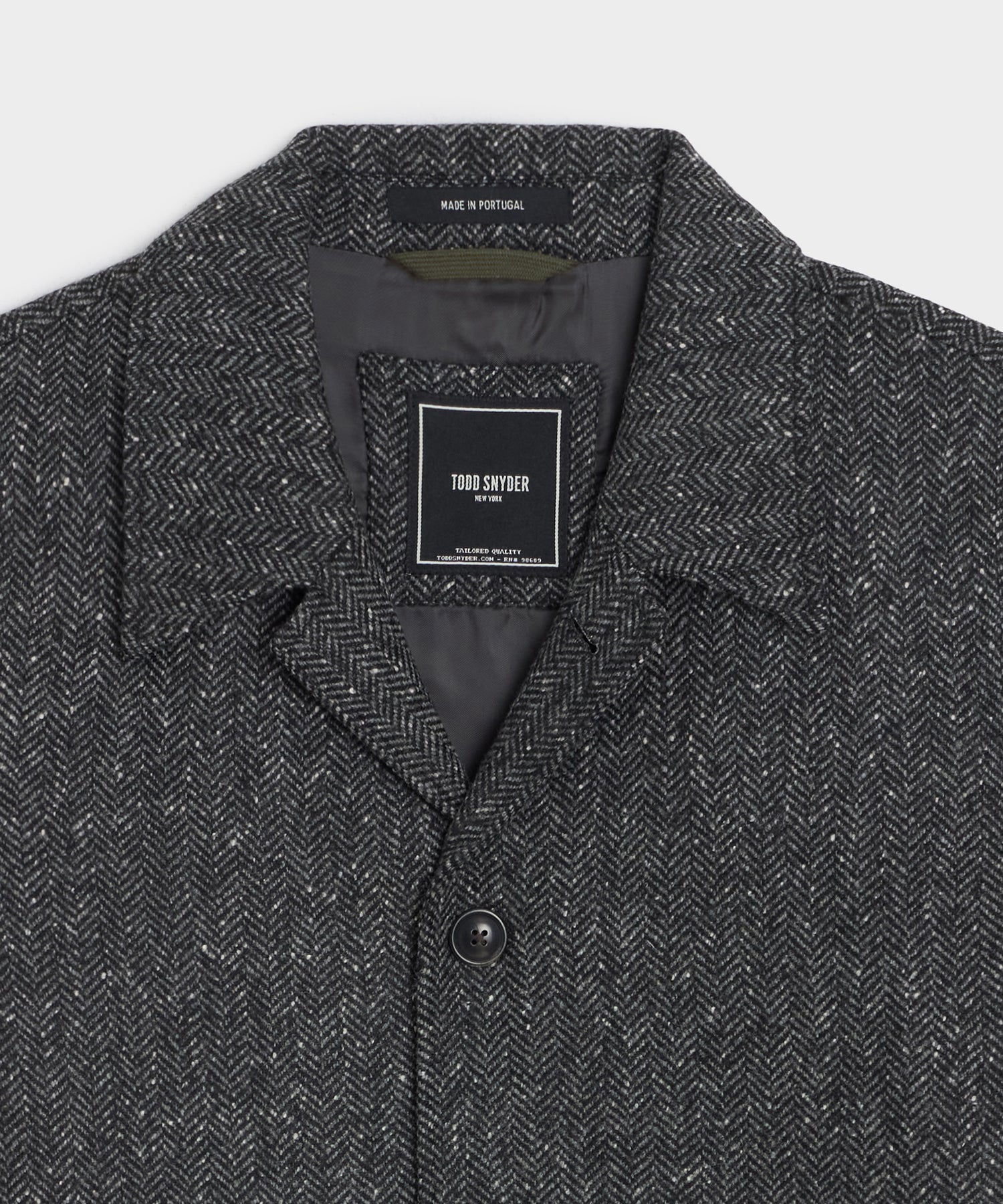Italian Wool Herringbone Chore Coat in Dark Charcoal – Todd Snyder