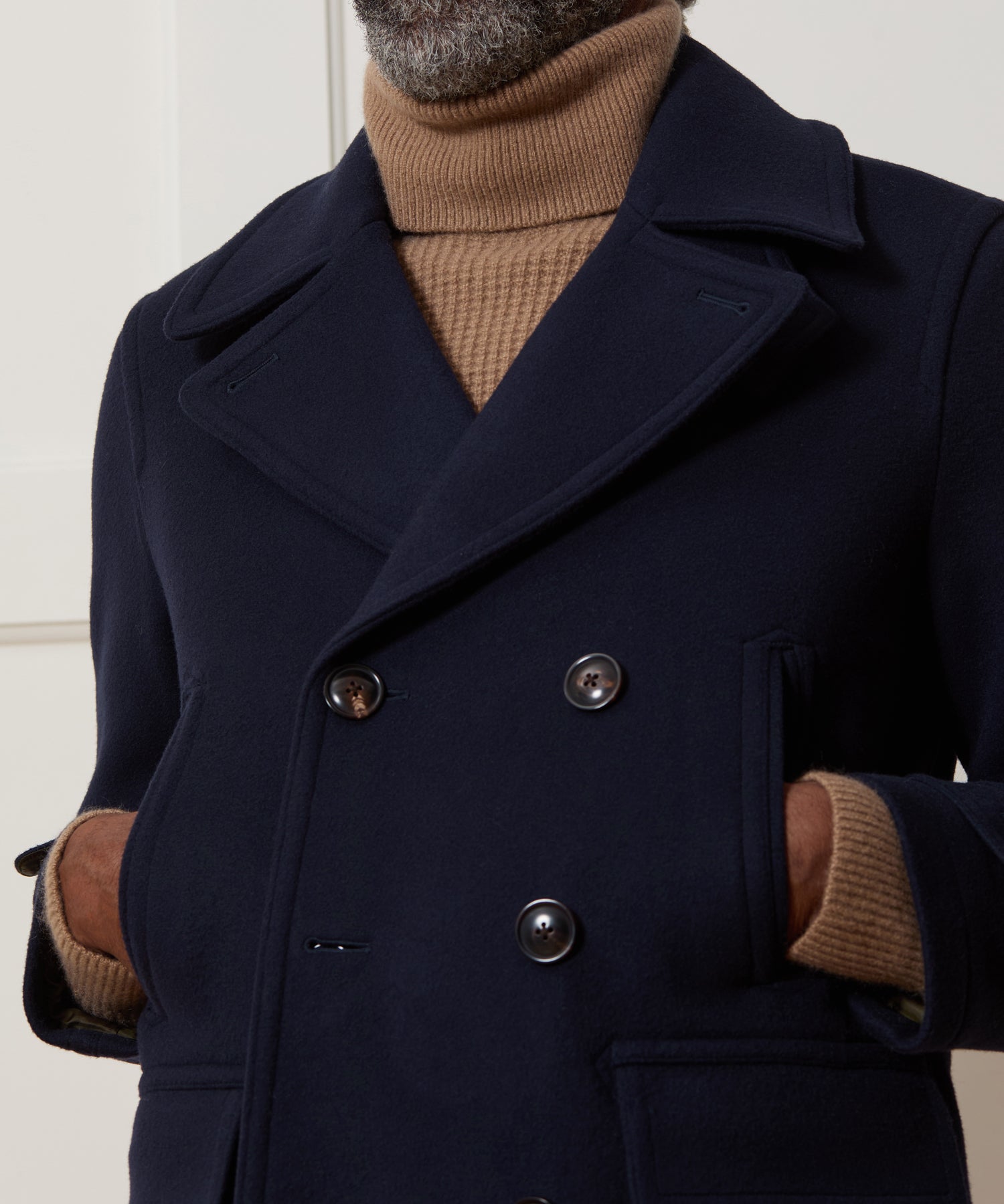 Italian Wool-Cashmere Peacoat in Navy – Todd Snyder