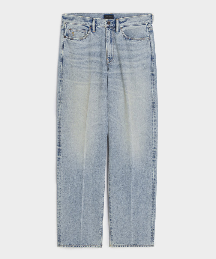 Relaxed Fit Jean in Light Indigo