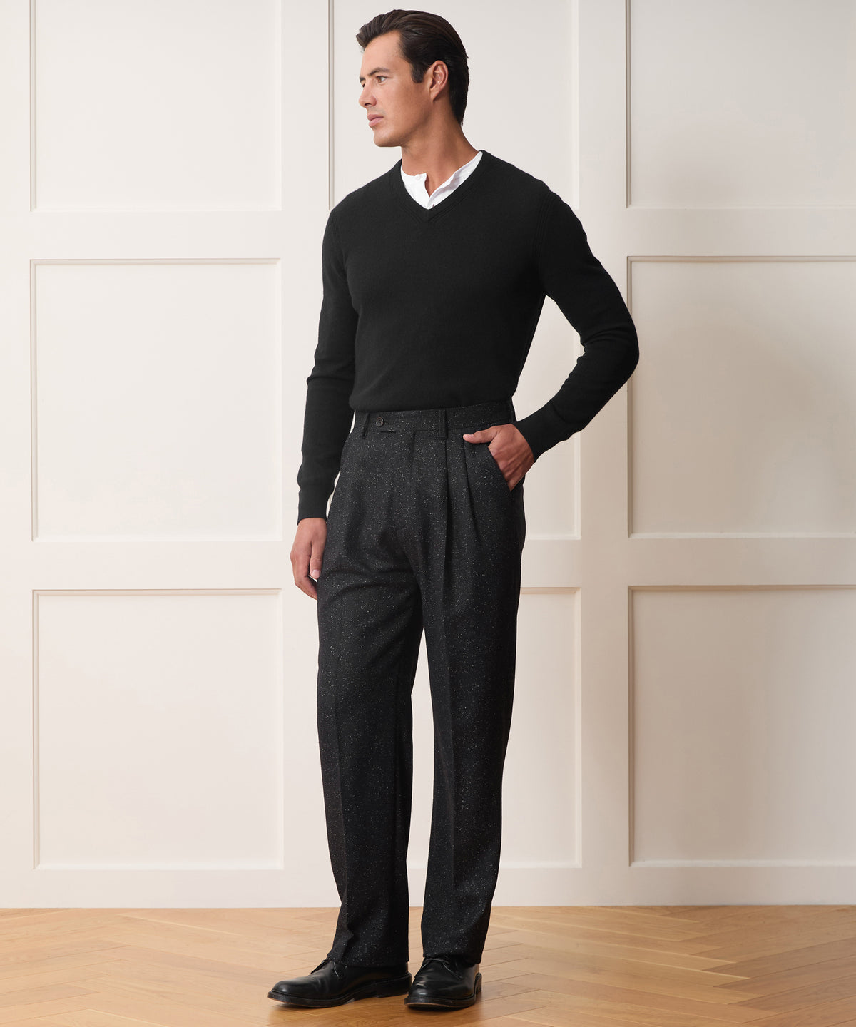 Cashmere V-Neck Sweater