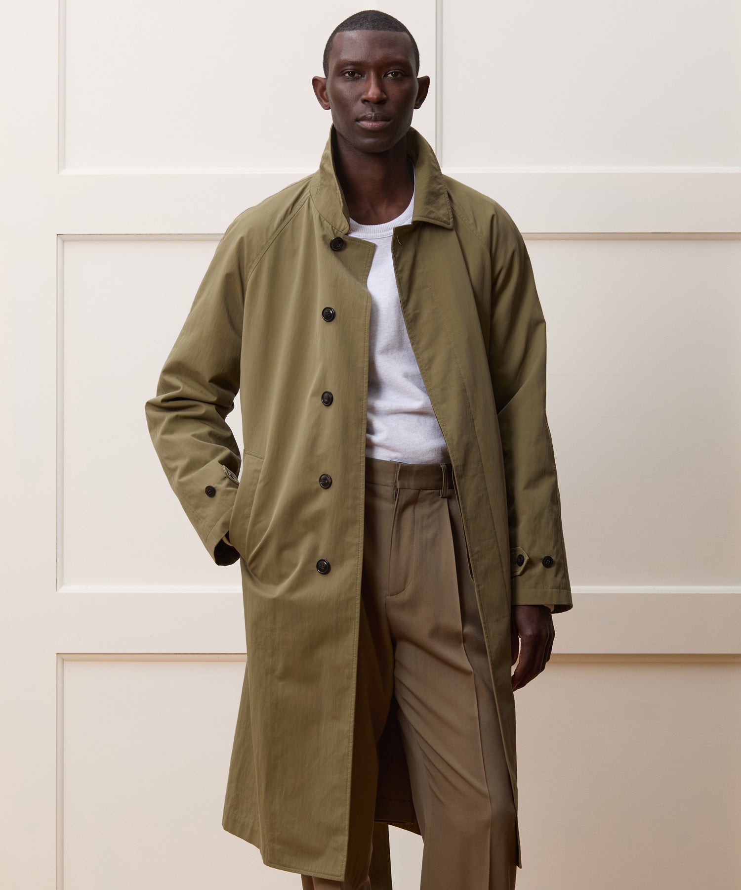Italian Belted Balmacaan Trenchcoat in Olive Green – Todd Snyder