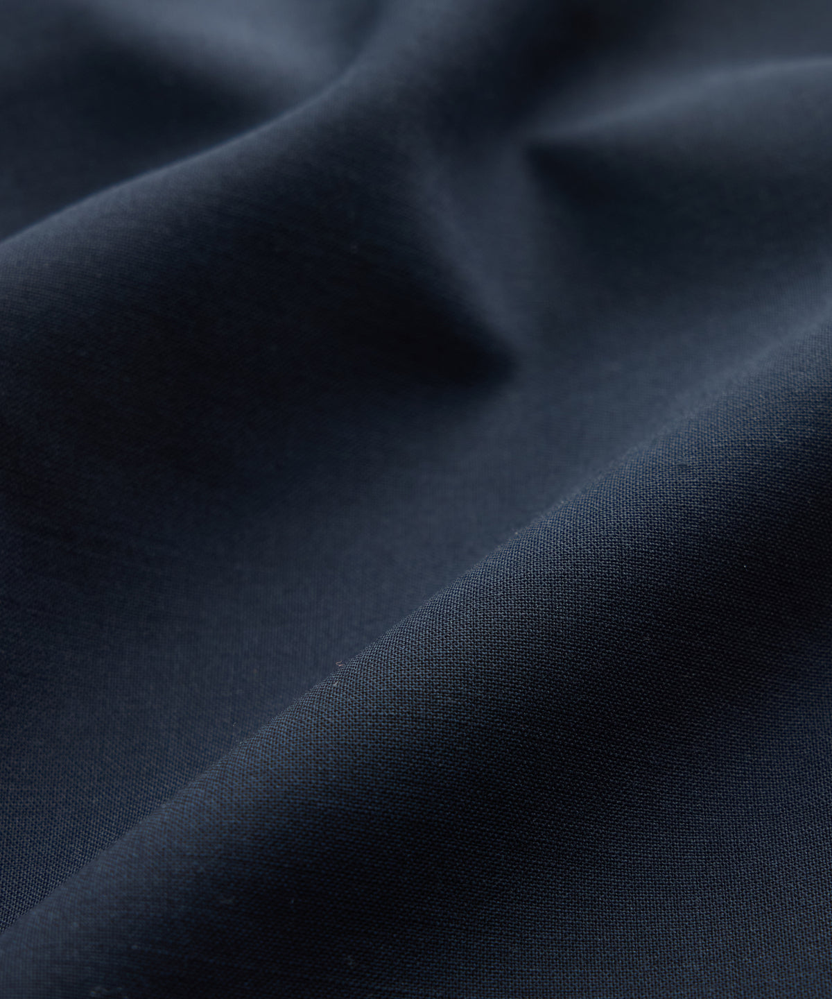 7" Tropical Wool Tab Short