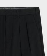 7" Pleated Tab Short