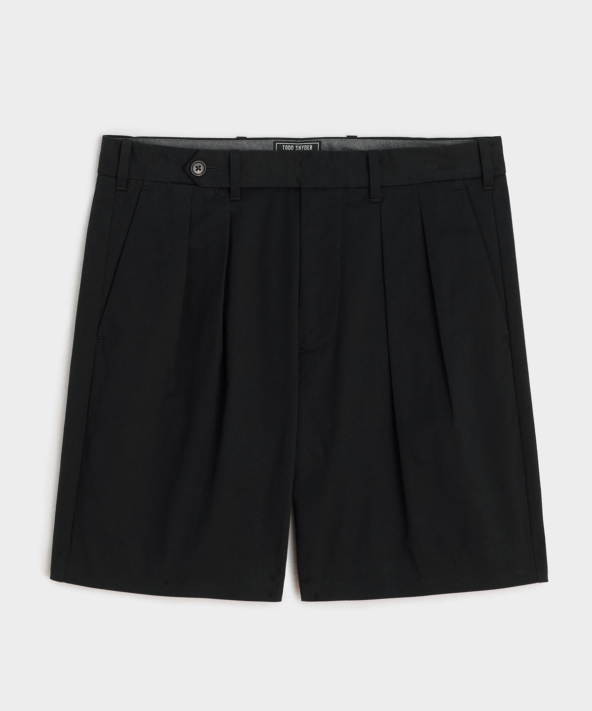 7" Pleated Tab Short