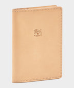 Il Bisonte Leather Passport Holder in Natural