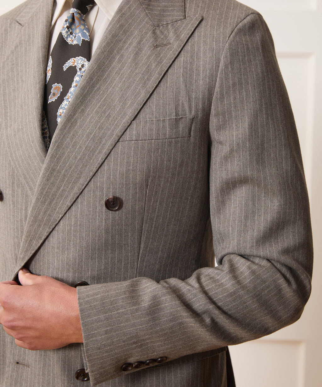 Italian Silk Feather Paisley Tie