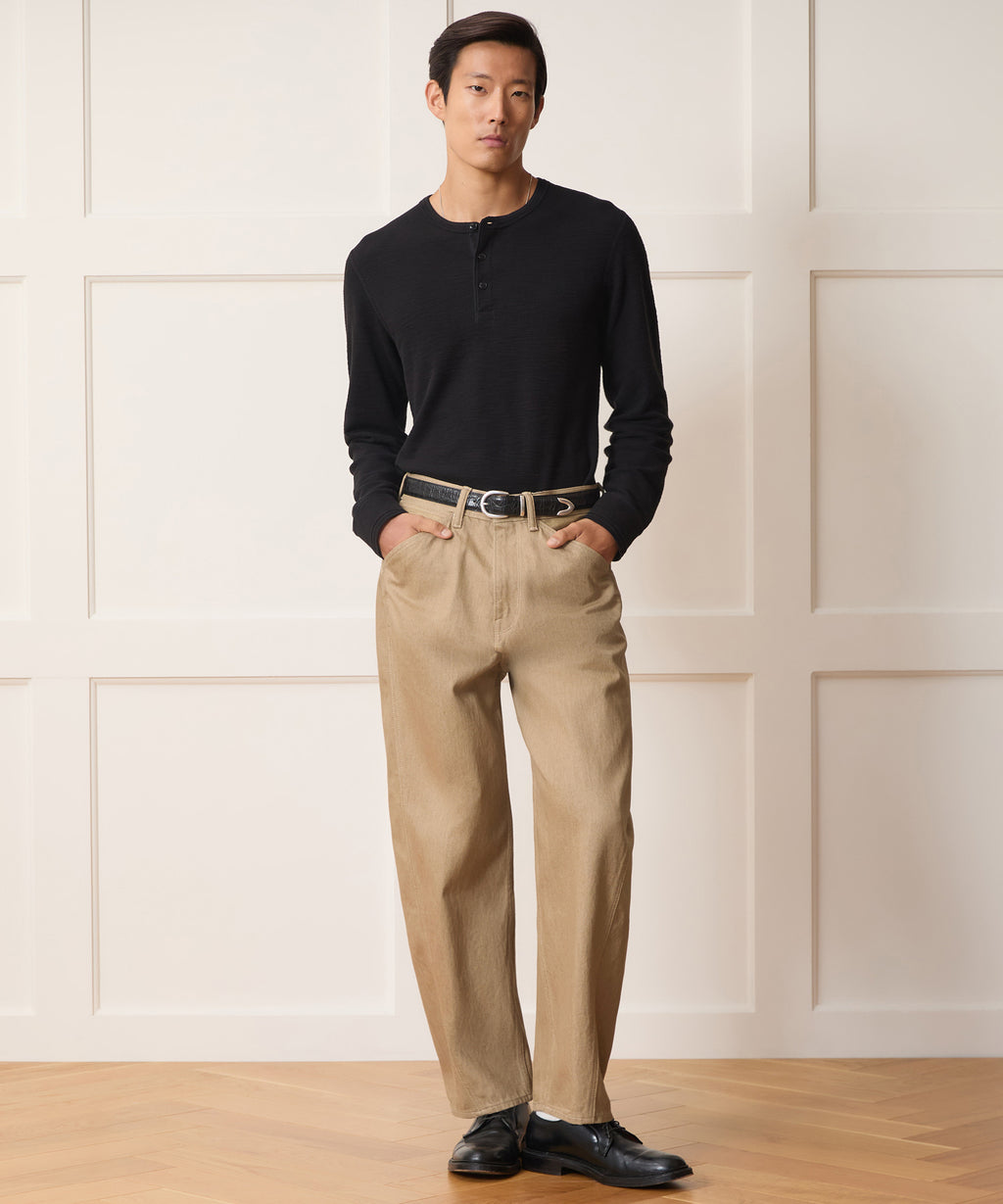Relaxed Barrel Jean in Khaki