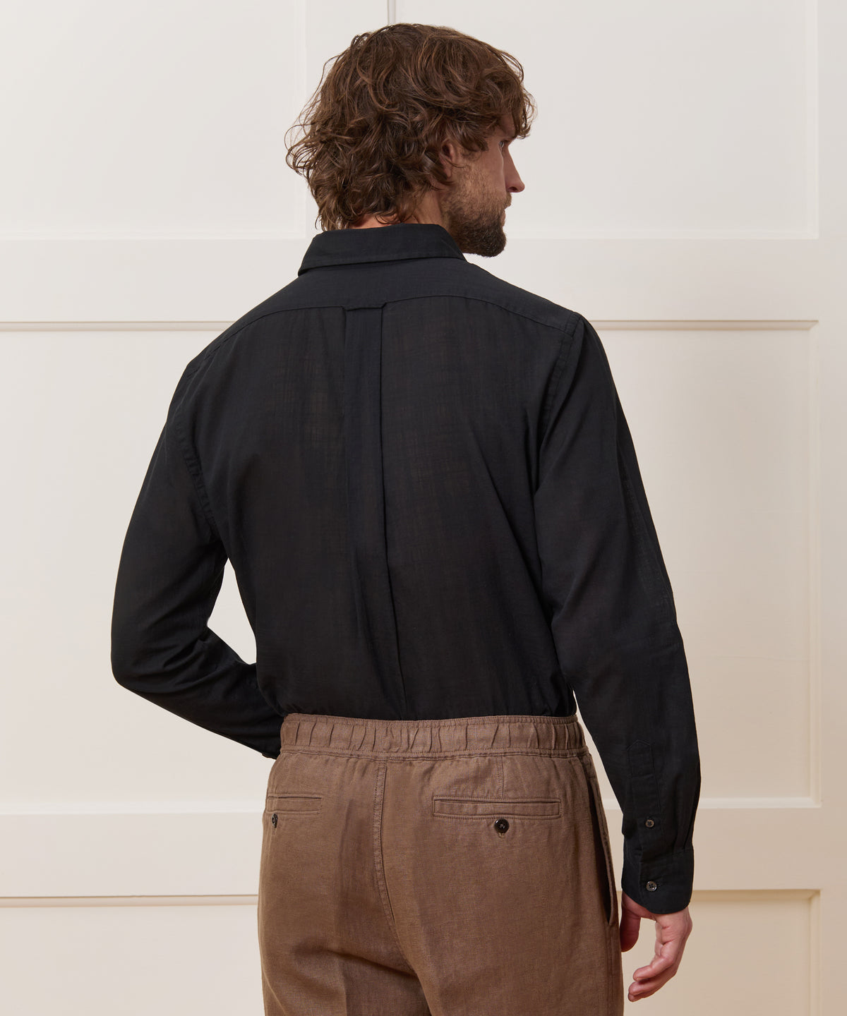 Slim Summerweight Point Collar Shirt